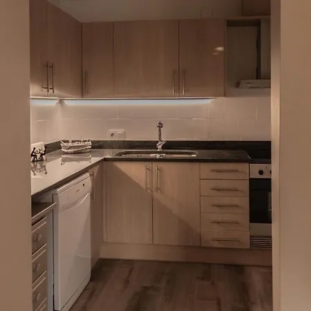 Vistas Espectaculares En El Centro De Apartamento Puigcerdà